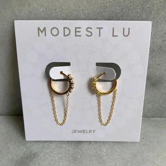 Jewelry - 18K Gold Crystal Huggie Hoop Chain Earrings